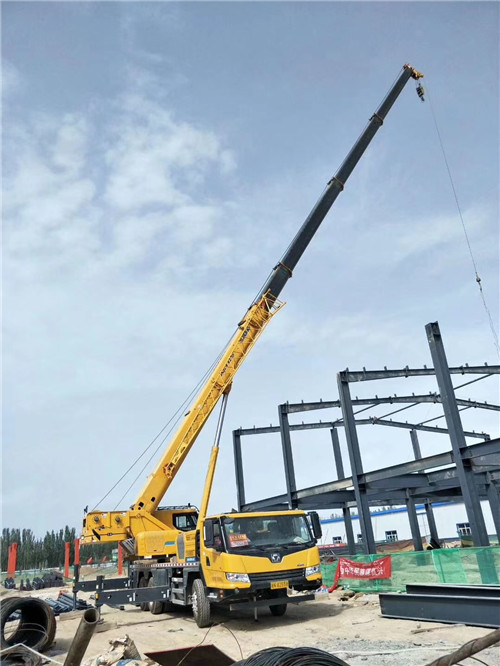 齐齐哈尔市超高层建筑钢结构吊装案例